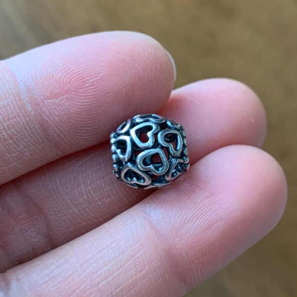 Retired Pandora Open Your Heart Openwork Charm Sterling Silver EUC - Picture 2 of 13